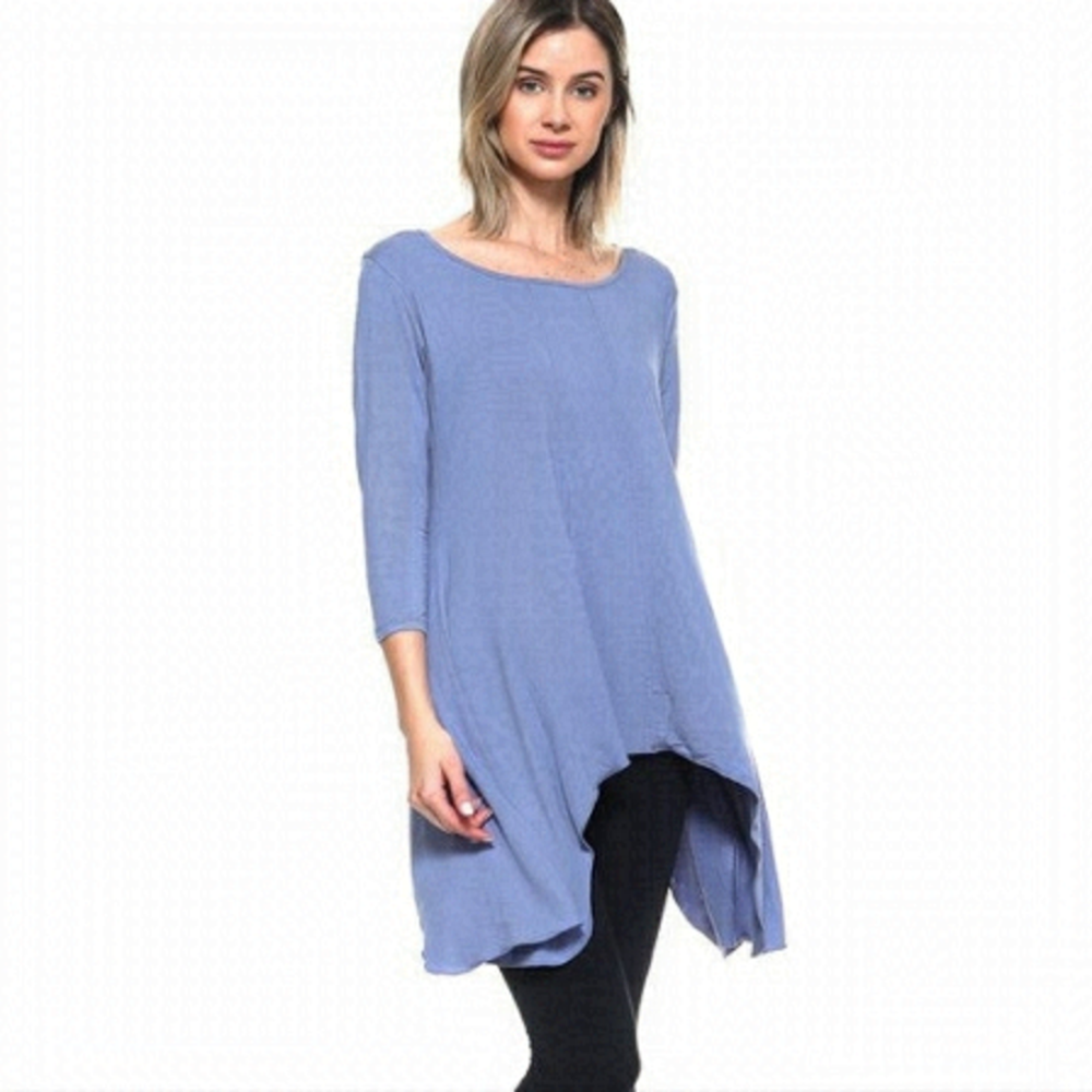 YELETE 3/4 Sleeve Misty Blue Tunic Top Size Small NWT